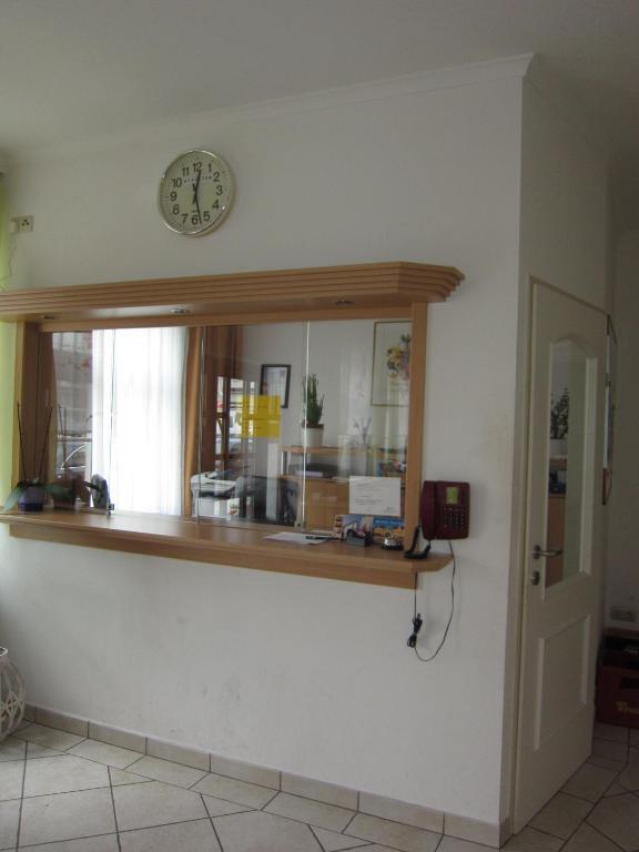 Pension Elisabeth Sankt Poelten Extérieur photo