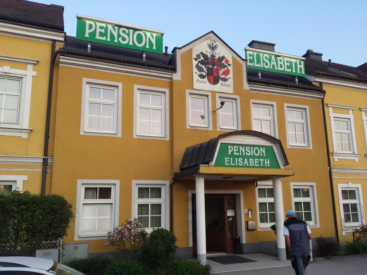 Hotel Pension Elisabeth à Sankt Poelten Extérieur photo